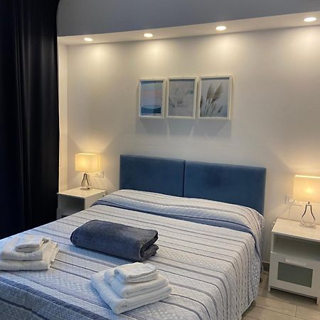 Vita Lenta - Cozy Rooms La Spezia Bagian luar foto